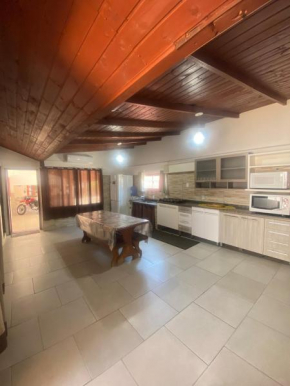 Casa ampla na rua da Praia! 8 hóspedes